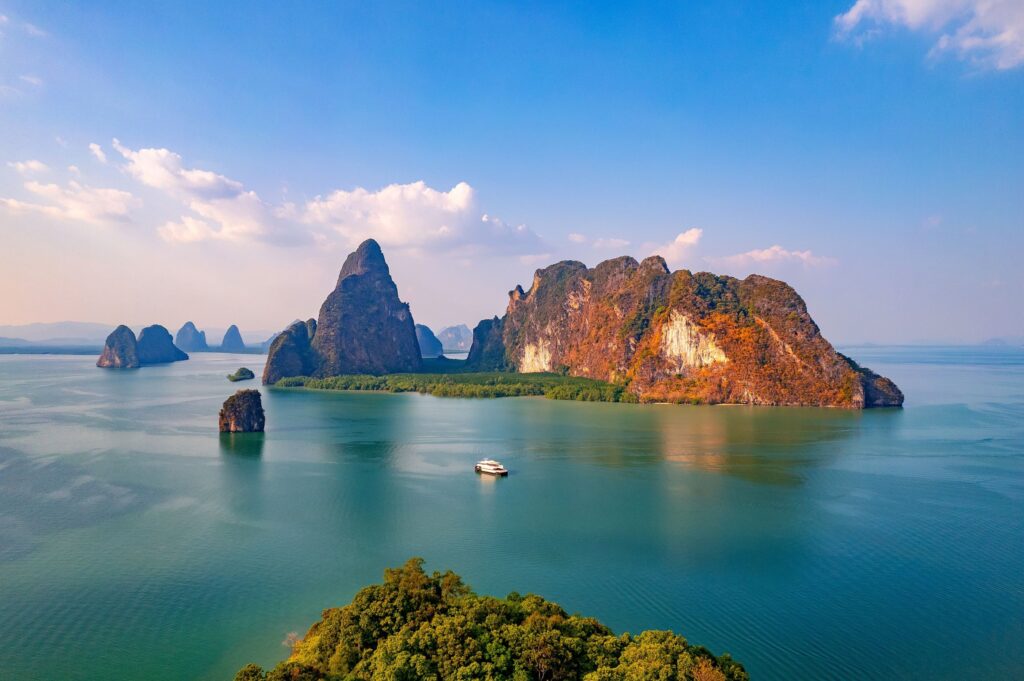 Phuket Yacht Charter