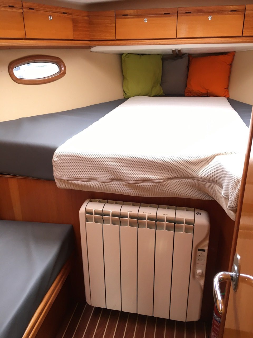 Bavaria 50 forward cabin 1