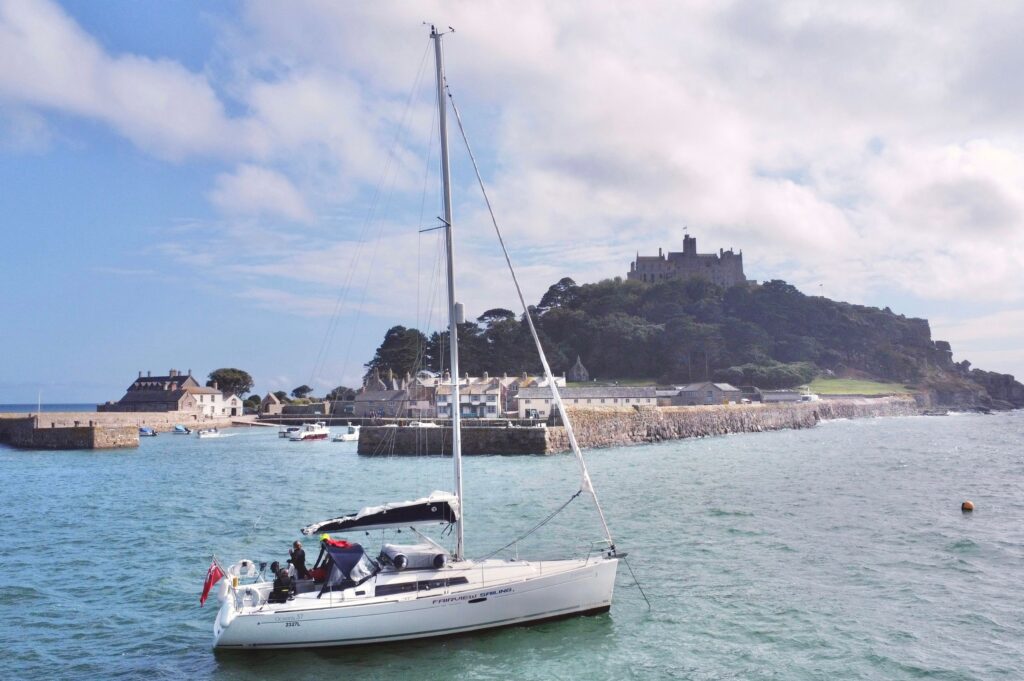 Discover the Solent with Fairview Sailing This Summer